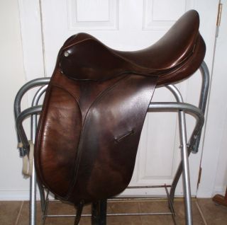 CROSBY DRESSAGE SADDLE 17 BROWN HORSE RIDING SHOW PRIX ST. GEORGE 7 6