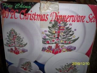  McCrory Stores Christmas Tree Dinnerware Set