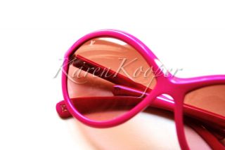 Louis Vuitton Daisy Lowe Flore Sunglasses New w Case
