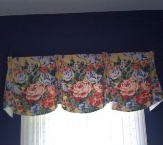 Calico Corners 3 CUSTOM MADE Valance/Curtain    Excellent Used