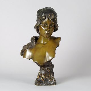 Antique Art Nouveau Bronze bust entitled  Mignon by E Villanis
