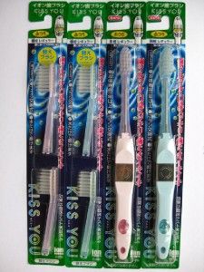 Kiss You Regular Size Medium 2 Ionic Toothbrush 2 Replacement New from
