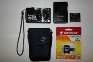 Panasonic LUMIX DMC FX580 12 1 MP Digital Camera Black Bundle Package