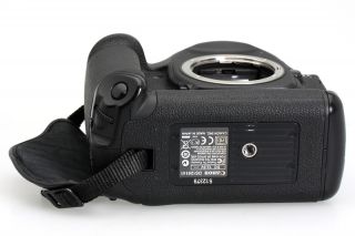  1D Mark III 10 MP Professional Digital Camera w/Box Loaded 2 Batteries