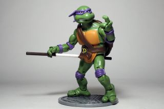  Turtles Classic Collection Donatello Playmates TMNT in Hand
