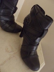 DKNYC Hadley Black Leather Womens Shoes Size 9 5 Ankle Boots Heels