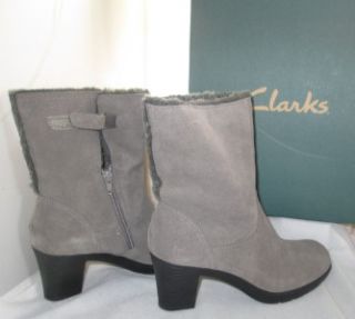Clarks Bendables 7 5 M Dream Darling Water Resistant Suede Boots Grey