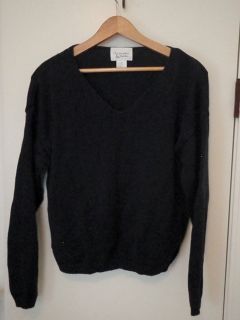 Womens Christopher Banks Navy Blue Sweater Size M VGUC Very Nice