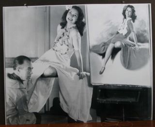 Earl Moran Model Shot Dorothy Rice Sitting Pretty