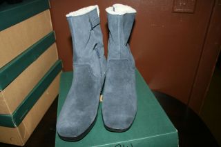 Clarks Bendables Dream Darling Water Resistant Suede Boots 7 w Navy $