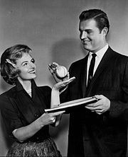 180px Donna_Reed_Don_Drysdale_Donna_Reed_Show_1962