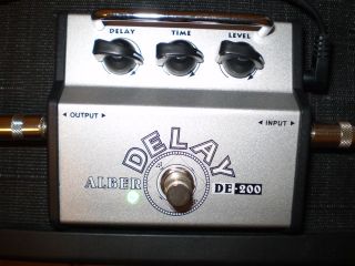 Alber Effects de 200 Mini Stomp Delay New and Nice