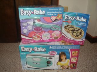 EASY BAKE OVEN WITH MIXES
