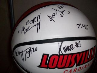 HERES YOUR CHANCE TO OWN A RARE PIECE OF BASKETBALL MEMORABILIA.