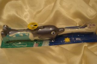 Dolphin Crest Spinbrush Childs Kids Electric Toothbrush