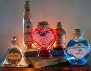  Bottles Halloween Prop Decoration Love Potion Arsenic Mugwort Life EEK