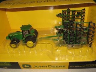 Ertl John Deere 1 64 farm toy 8430 tractor with field cultivator