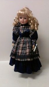 The Emerald Doll Collection Beautiful Porcelain Doll 16 2001