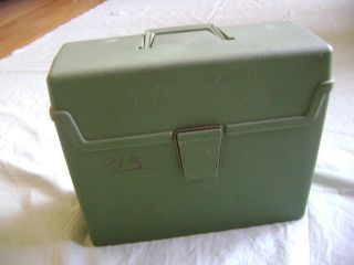 file folder holder travel box brand is unknown color green this file