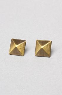 Accessories Boutique The Basic Stud Earrings in Gold
