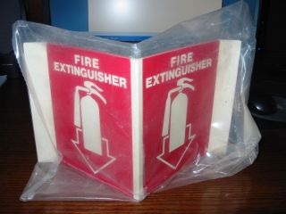 Ridged Plastic Fire Extinguisher Signs Pack of 4