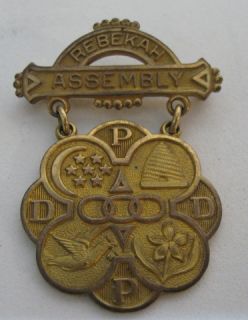  IOOF DAUGHTERS of REBEKAH Odd Fellows Rebekah Assembly Pin Badge Medal
