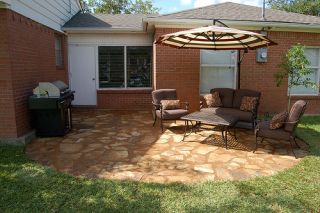  Build Your Very Own Unique Flagstone Patio in One Weekend Plans