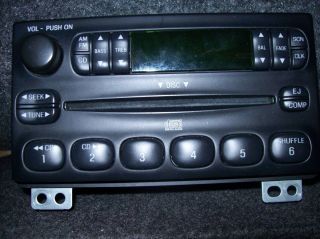 Ford Mustang 03 Stock Car Stereo CD Player