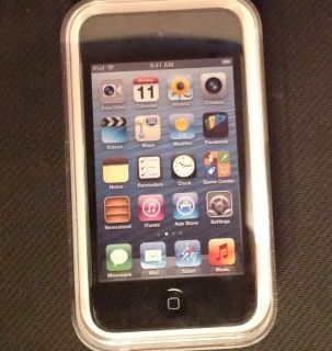 Apple iPod Touch 4th Generation Black 16 GB