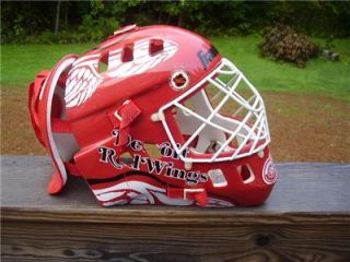Franklin NHL Detroit Red Wings Goalie Hockey Mask Helmet Goalkeeping