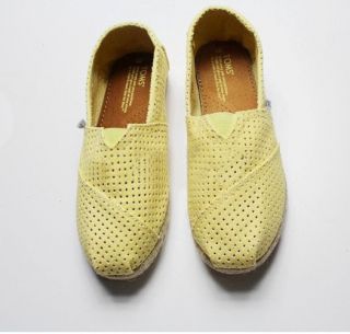 Womens TOMS Freetown Classic Shoe Yellow Size 8