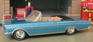 1965 FORD GALAXIE 500 CONV, Opening Hood w/390 ci V8, RRs, 164 Scale
