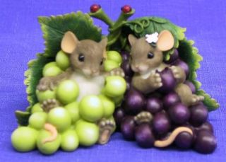 Charming Tails IM So Grape Ful for You Mice