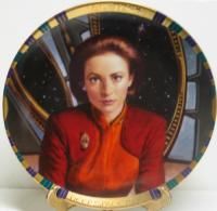 Star Trek Deep Space Nine Major Kira Plate 1995 DS9