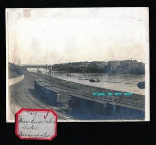 1905 PHOTO   MISSISSIPPI RIVER FLOOD   RAILROAD TRAINS   MINNEAPOLIS