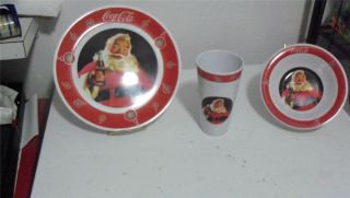 set of coca cola santa melmac dishes by gibson plate .bowl cup display