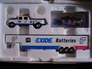 Geoff Bodine 1/64 RCCA #7 Exide Die Cast Dually With Show Trailer and
