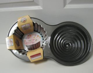 Wilton Dimensions Giant Cupcake Party Cake Pan New
