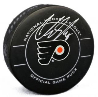 Claude Giroux Autographed Game Model Puck   Philadelphia Flyers   JSA