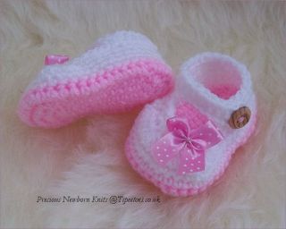 Baby Girls Crochet Knitted Mary Jane Shoes Handmade Baby Gift BNWT