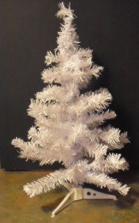 22 in White Table Top Christmas Tree w Stand 22 Tall New