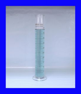 Graduated Measuring Cylinder 500ml Borosilicate Glass 500 Ml