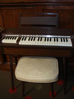 Vintage GE Electric Organ Model N5005A