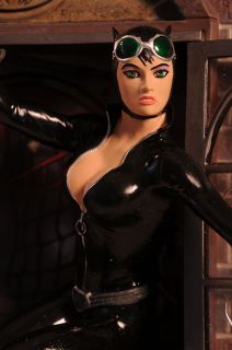 Gotham City Stories Catwoman Statue Brand New