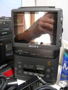 Nice Sony GV 500 Video Walkman Sony CCD V9 Video 8 Handycam Pro Camera