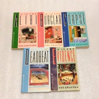 Sue Grafton Lot 1995 Printing A, B, C, D, E. Retail Value  $40.