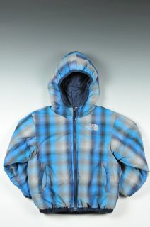 The North Face Boys Reversible Down Moondoggy Jacket DP Water Blu