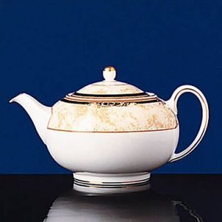 Wedgwood Cornucopia 1.4 Pt. Teapot   0013586091