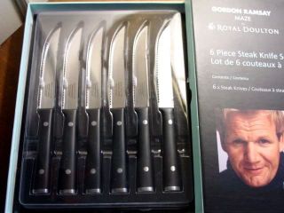 Gordon Ramsay Royal Doulton 6 PC Maze Steak Knife Set
