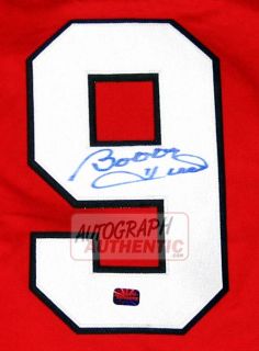 Autographed Bobby Hull Chicago Blackhawks White Jersey